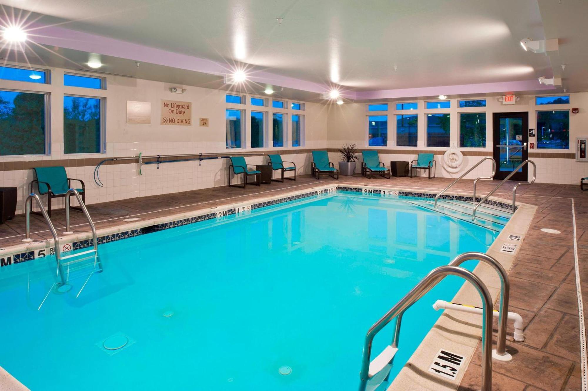 Towneplace Suites By Marriott Bethlehem Easton/Lehigh Valley Hollo Екстериор снимка